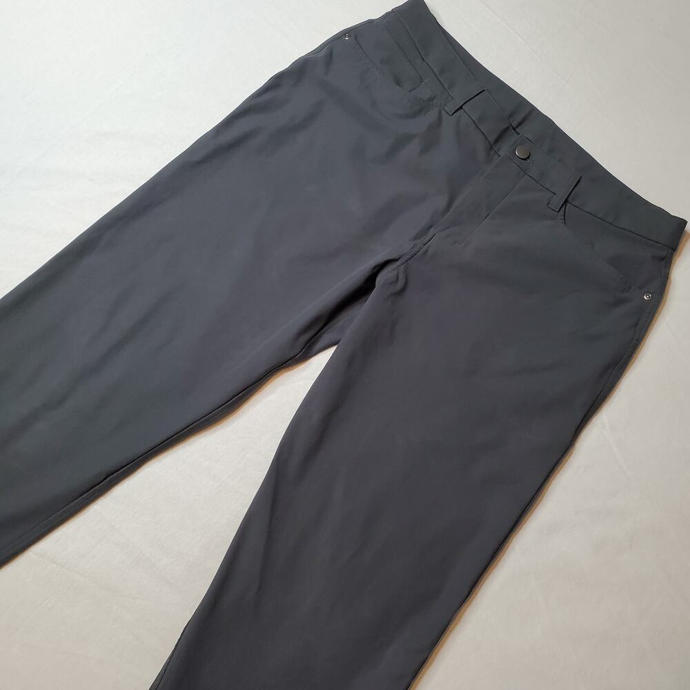 Lululemon Mens 34X28 ABC Classic-Fit 5 Pocket Pant Slim Warpstreme Grey M5AQHS